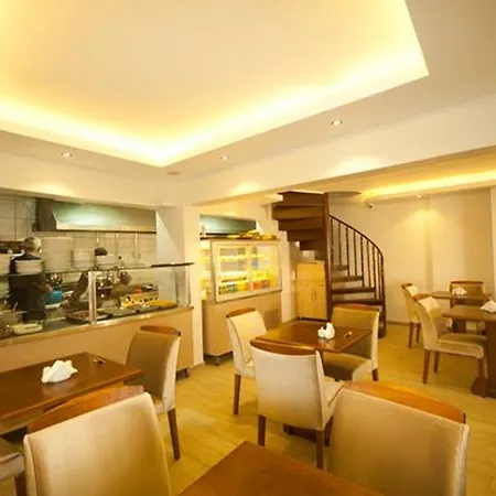 Simal Butik Hotel 2*